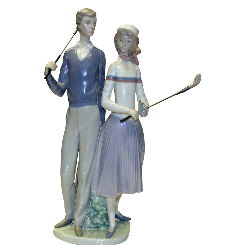 Lladró Figurine: 1453 Golfing Couple