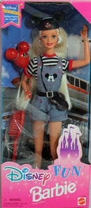 1996 Disney Fun 4th Edition Barbie (17058)