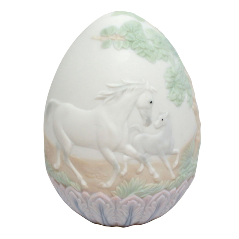 Lladró Figurine: 17548 Egg - 1995