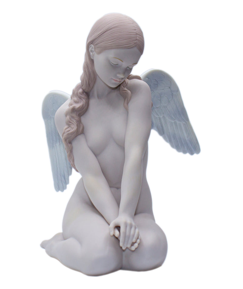 Lladró Figurine: 18235 Beautiful Angel