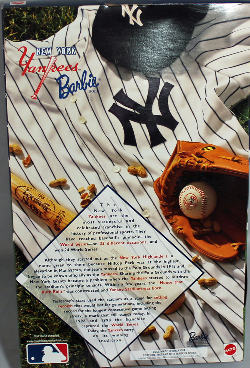 1999 New York Yankees Barbie (23881)