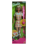 1999 Very Berry Strawberry Scent Barbie (26881)