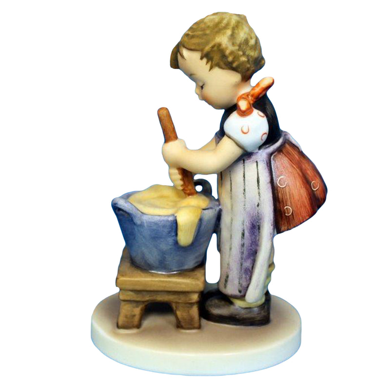Hummel Figurine: 330, Baking Day Girl
