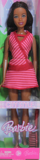 2006 City Style Nikki Barbie (K8924) - Pink Dress