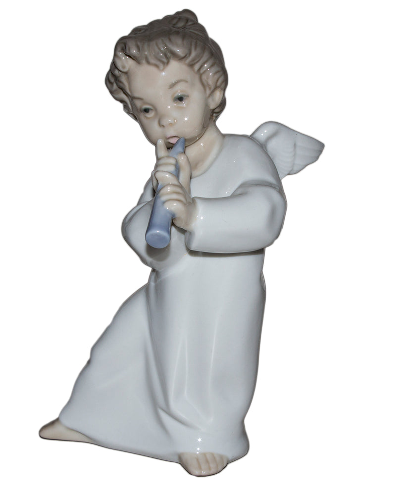Lladró Figurine: 4540 Angel with Flute