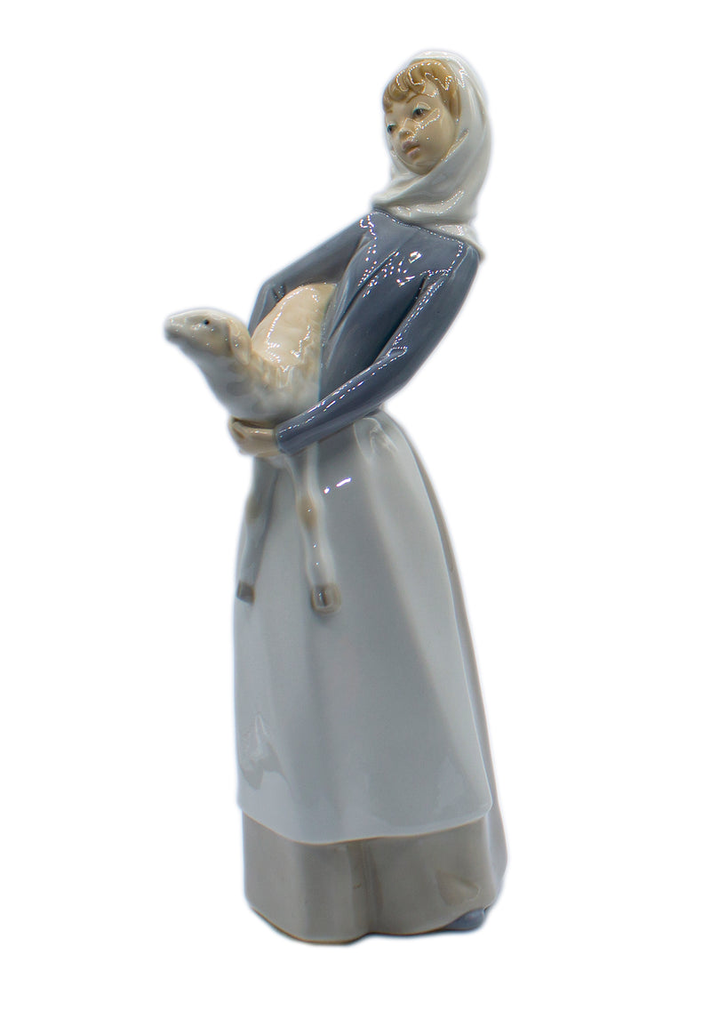 Lladró Figurine: 4584 Girl with Lamb