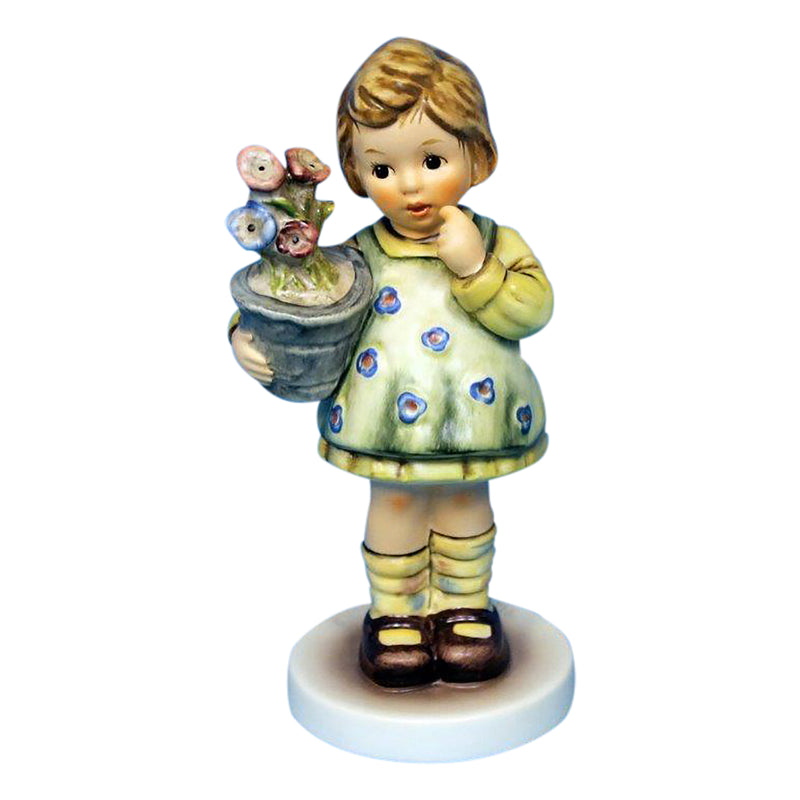 Hummel Figurine: 463/0, My Wish is Small