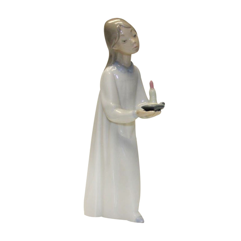Lladró Figurine: 4868 Girl with Candle