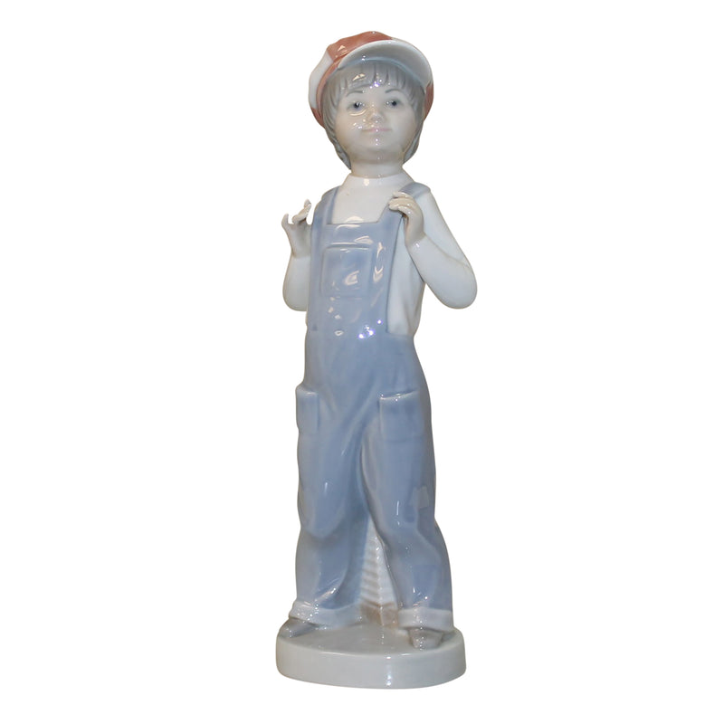 Lladró Figurine: 4898 Boy from Madrid