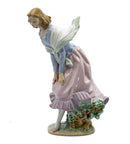 Lladró: 5061 March Winds