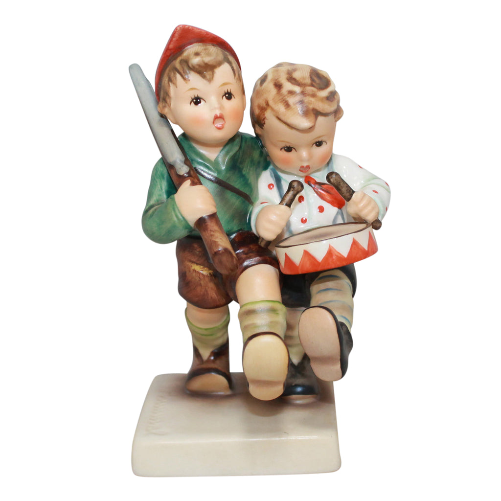 Hummel Figurine: Volunteers - 50/2/0