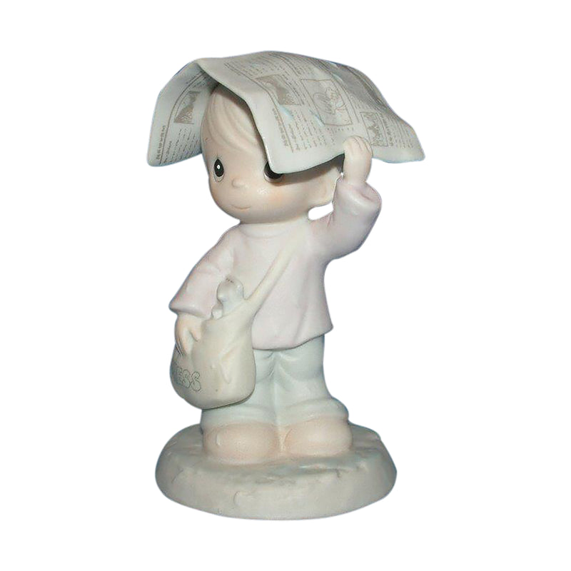 Precious Moments Figurine: 520683 Sending You Showers of Blessings