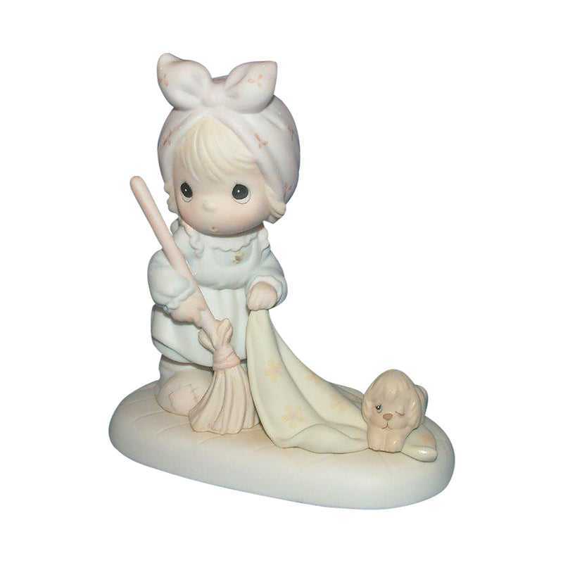 Precious Moments Figurine: 521779 Sweep All Your Worries Away
