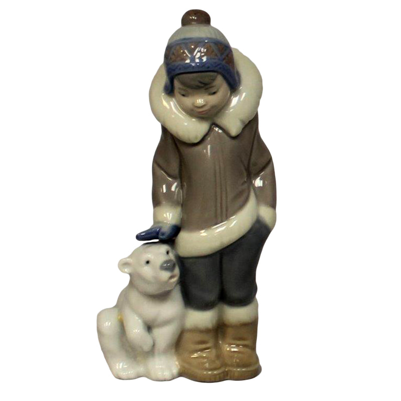 Lladró Figurine: 5238 Eskimo Boy with Pet
