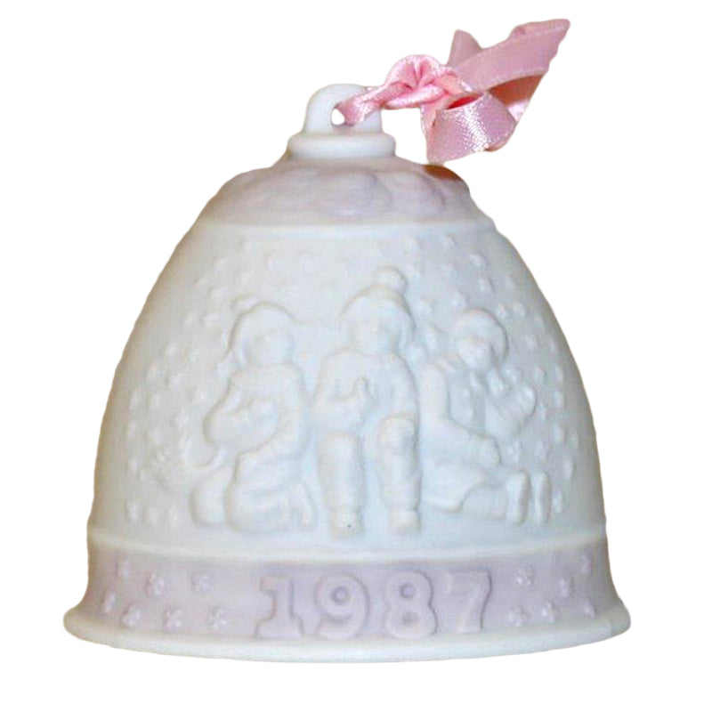 Lladró Figurine: 5458 Christmas Bell - 1987