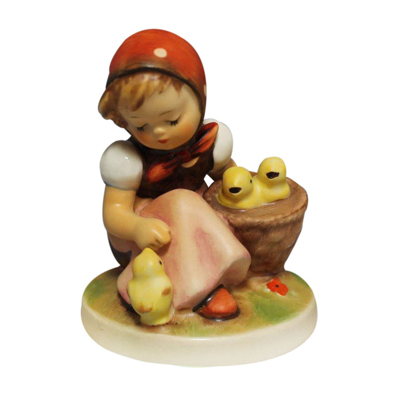 Hummel Figurine: 57/0, Chick Girl