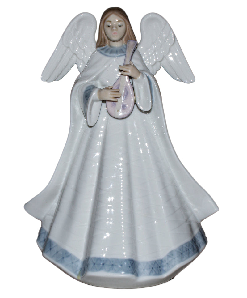 Lladró Figurine: 5963 Angelic Melody - Tree Topper