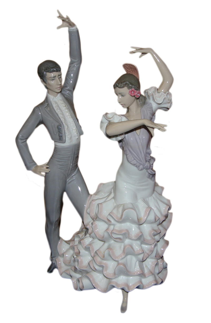Lladró Figurine: 6387 A Passionate Dance