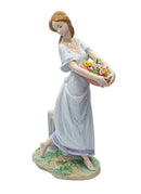 Lladró Figurine: 7704 Gardens of Athens