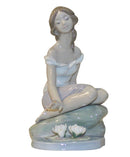 Lladró Figurine: 7706 Reflections of Helena