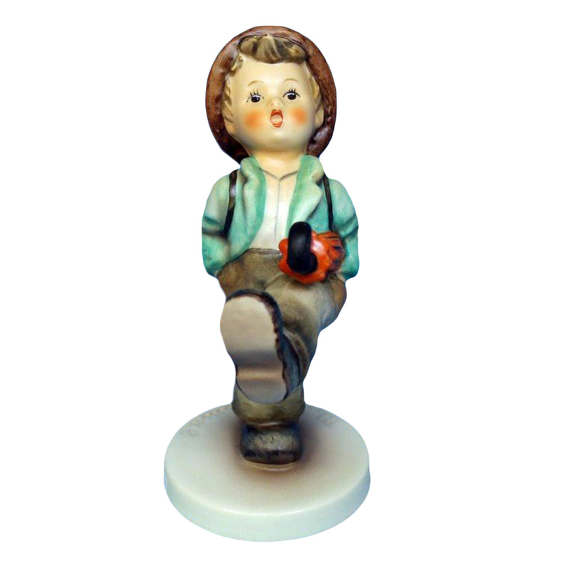 Hummel Figurine: 79, Globe Trotter