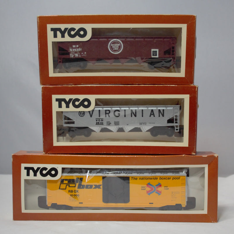 Lot of 6 Tyco Trains | Ho Scale | Conrail Engine, 4 Bay Hopper car & more