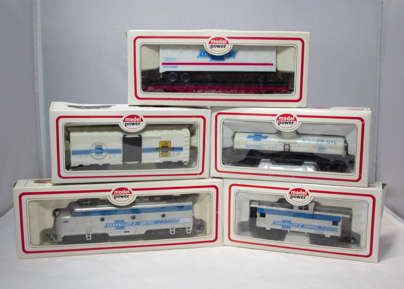 Lot of 5 Model Power Trains | Ho Scale | Chevrolet Engine, Caboose, Tanker…