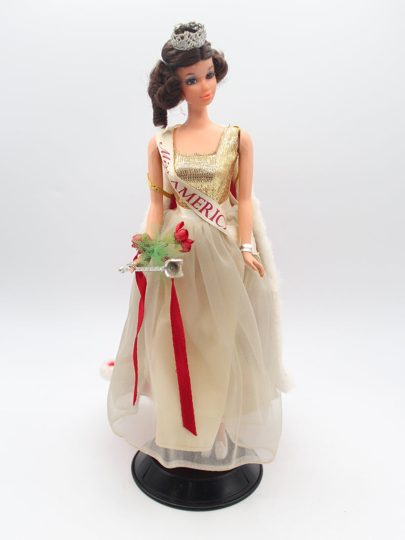 Vintage 1972 Barbie 3200 | Walk Lively Miss America |Brunette