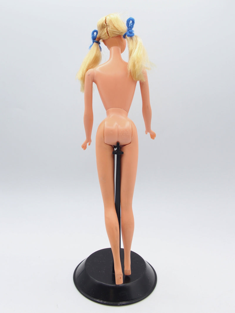 Vintage 1966 Barbie 1118| Blonde |Bendable Legs | Twist 'n Turn
