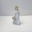 Lladró Figurine: 7604 School Days|As Is Figurine with worn box