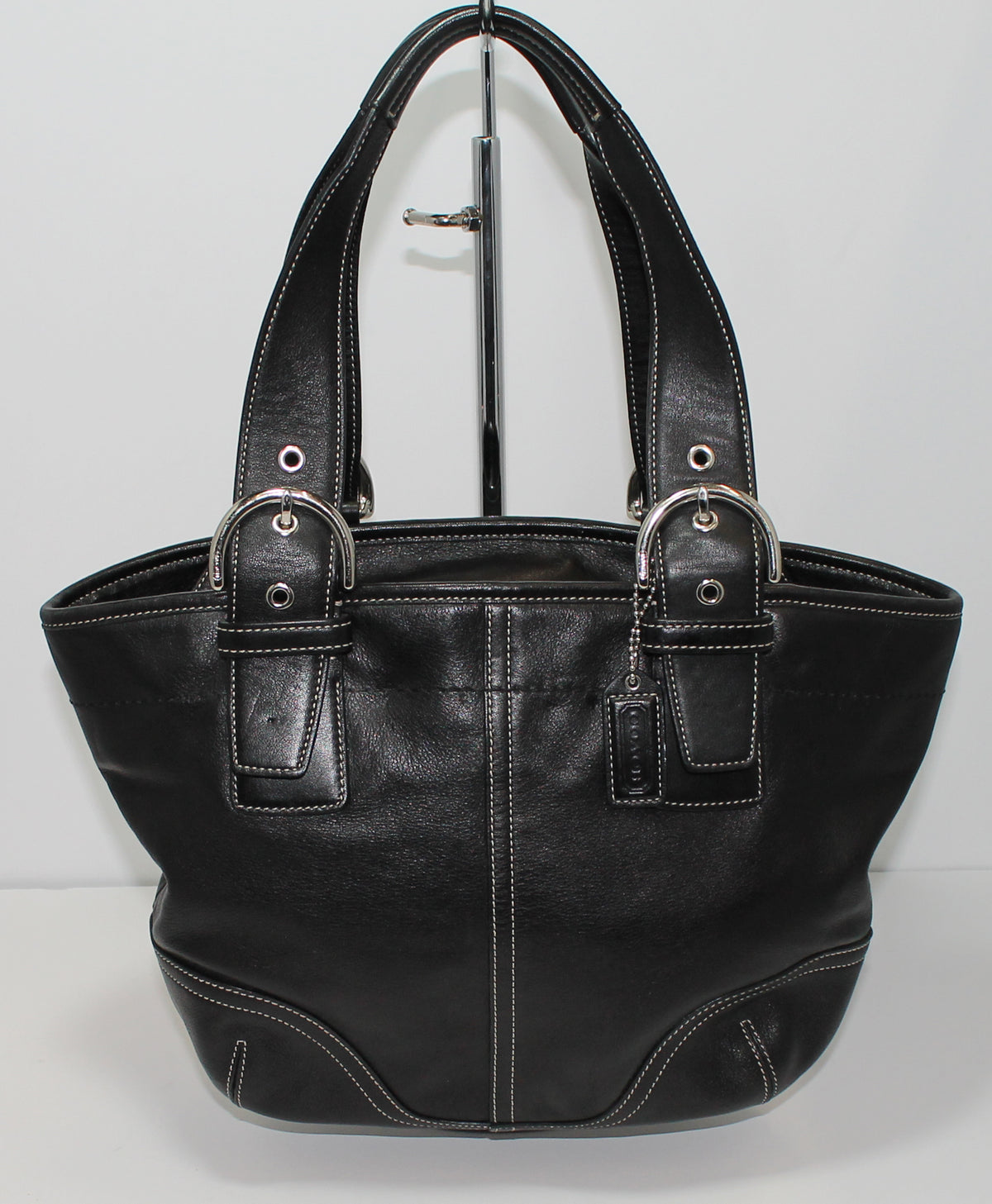 Coach Purse: 9544 Black Soho Leather Tote Bag - Main Image