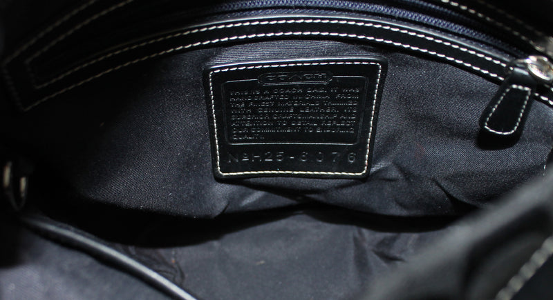 Coach Purse: 6076 Black Signature Shoulder Bag