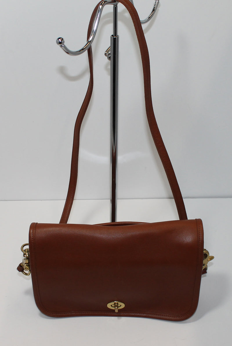 Coach Purse: 9755 Brown Leather Shoulder Bag - Main Image