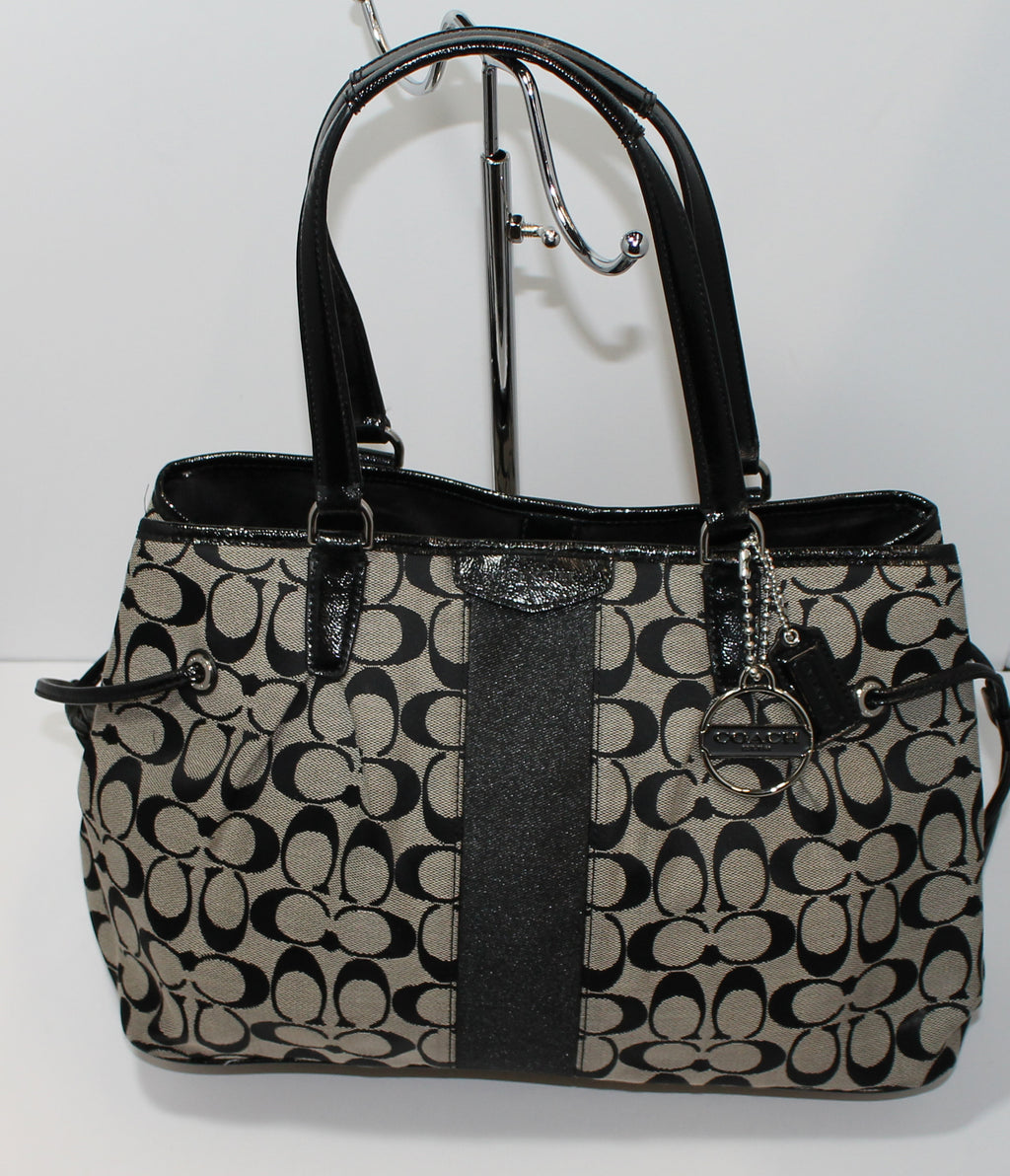 Signature sufflette leather handbag Coach Black in Leather - 41615784