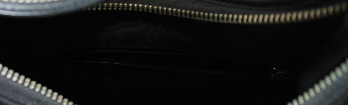 バッグ archive COACH Signature Shoulder Bag The Signature Shop | COACH® Outlet
