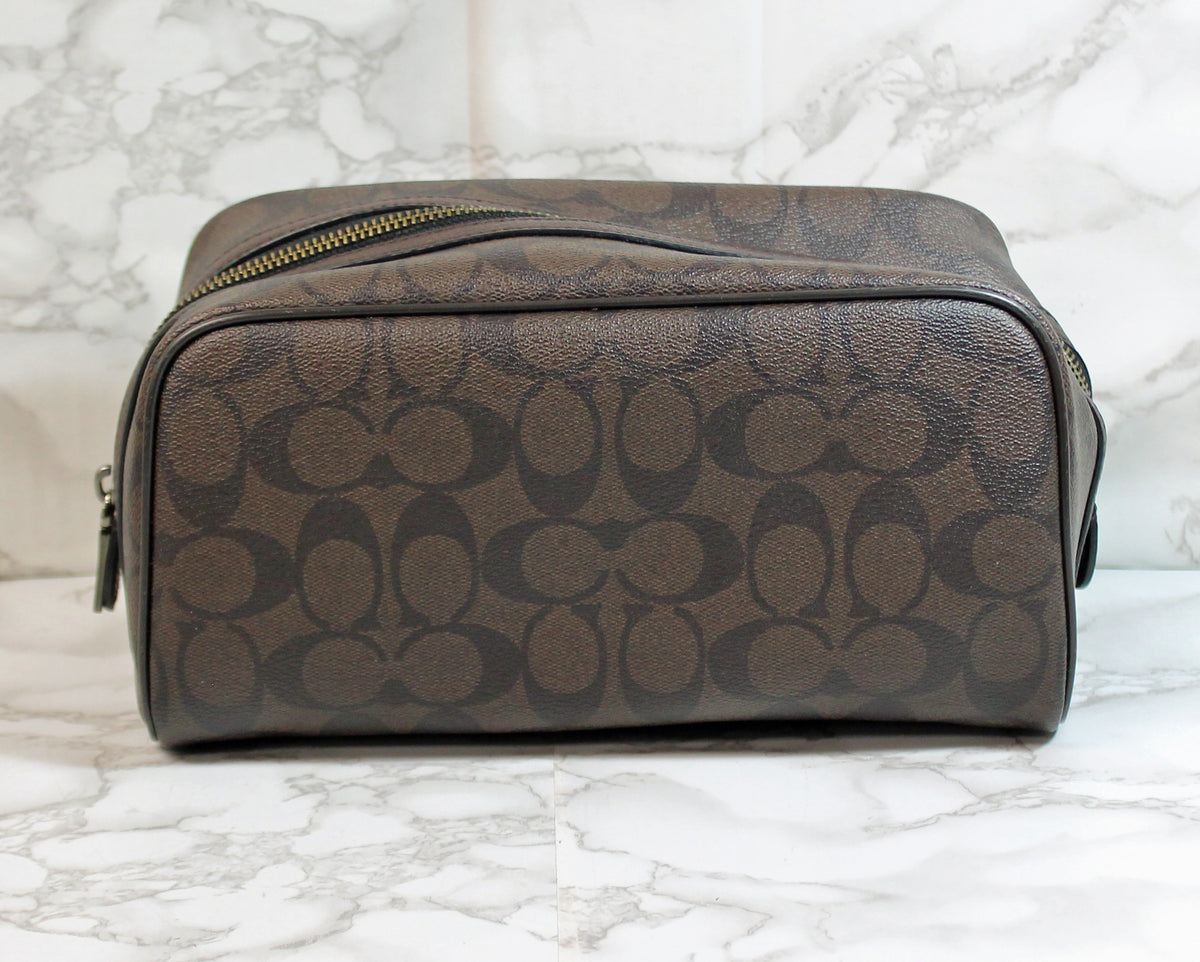 Coach Men's Travel Kit In Signature Canvas