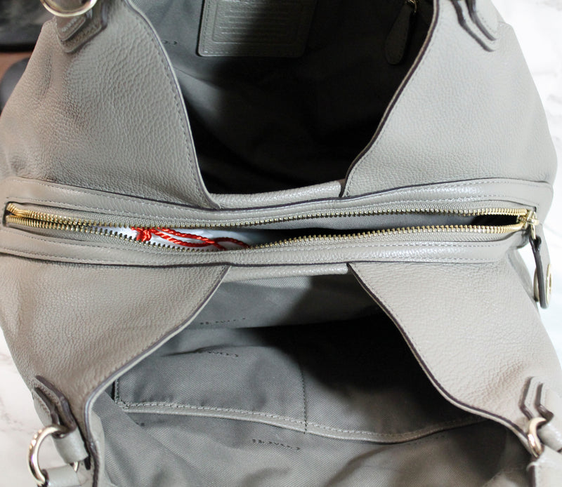 Leather handbag Coach Grey in Leather - 40832858