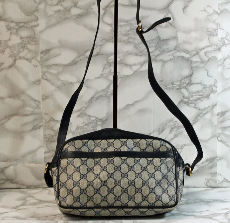 Gucci Purse: Vintage Navy Crossbody Bag