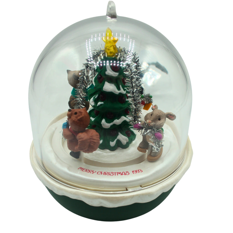Hallmark Ornament: 1993 Forest Frolics | QLX7165