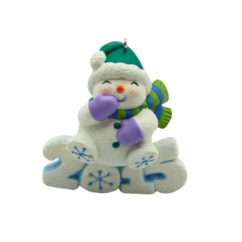 Hallmark Ornament: 2015 Frosty Fun Decade | QX9087