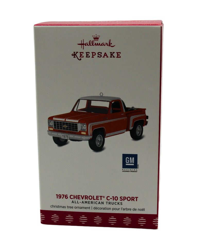 Hallmark Ornament: 2017 Chevrolet C-10 Sport | 1976  | QX9242 | GM