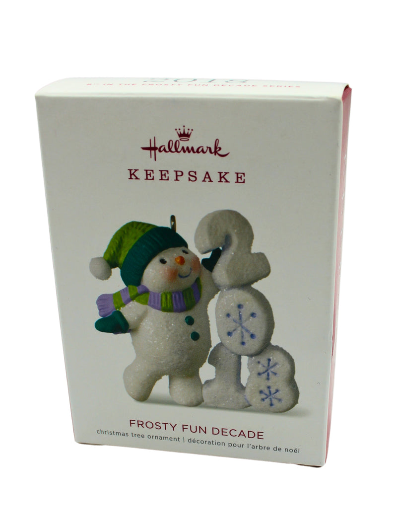 Hallmark Ornament: 2018 Frosty Fun Decade | QX9513