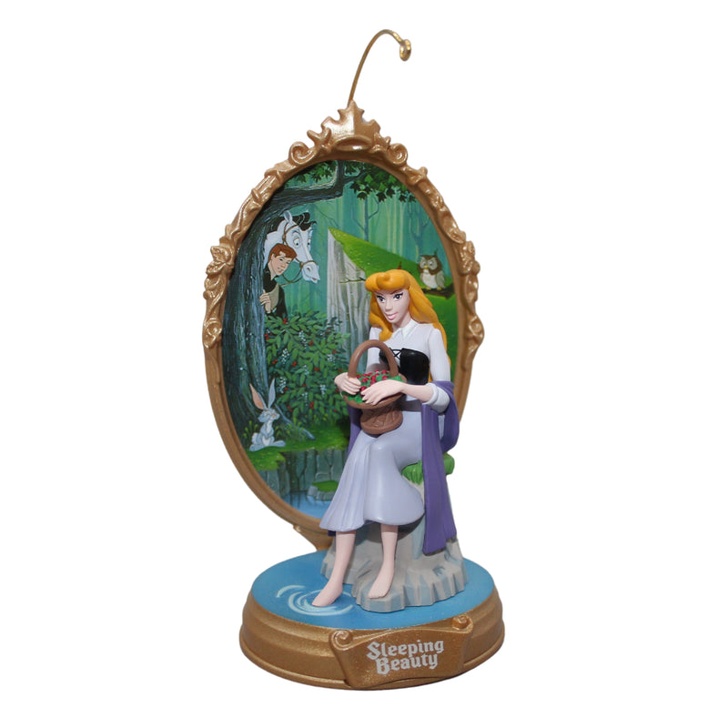 Hallmark Ornament: 1999 Walt Disney's Sleeping Beauty | QXD4097 | 3rd in Series