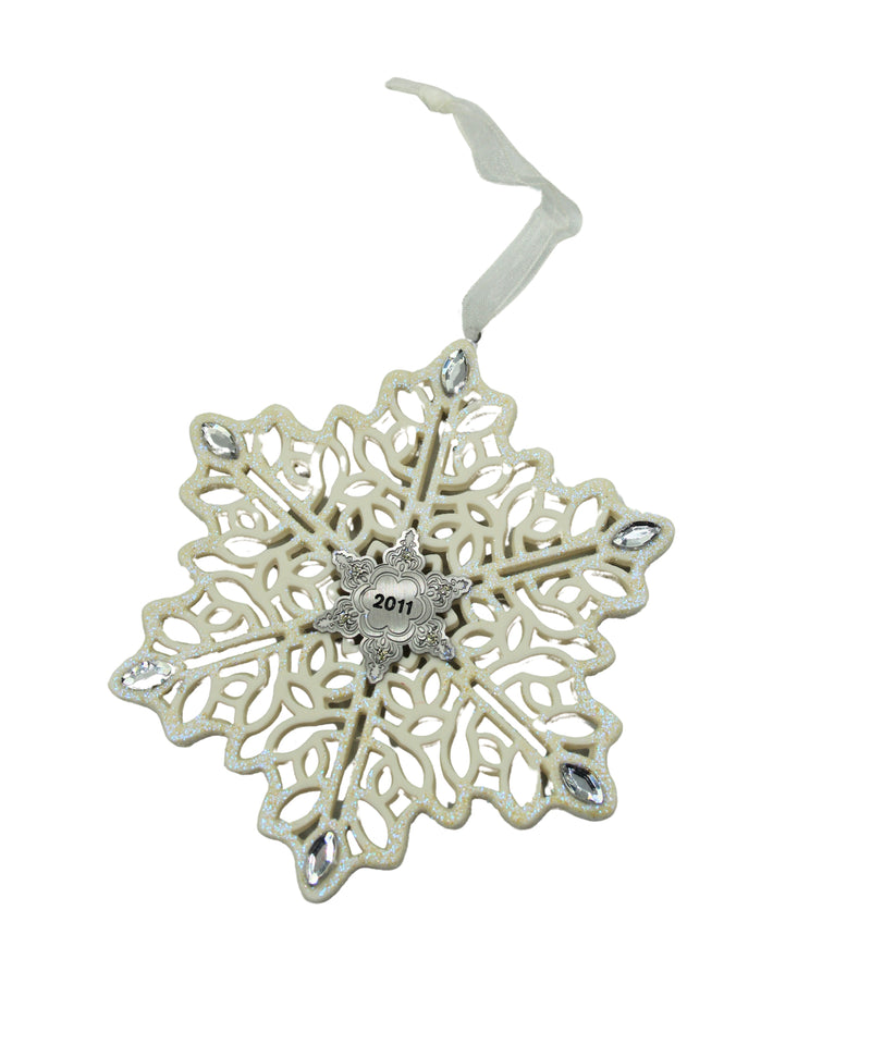 Hallmark Ornament: 2011 Snowflake  | QXG3519