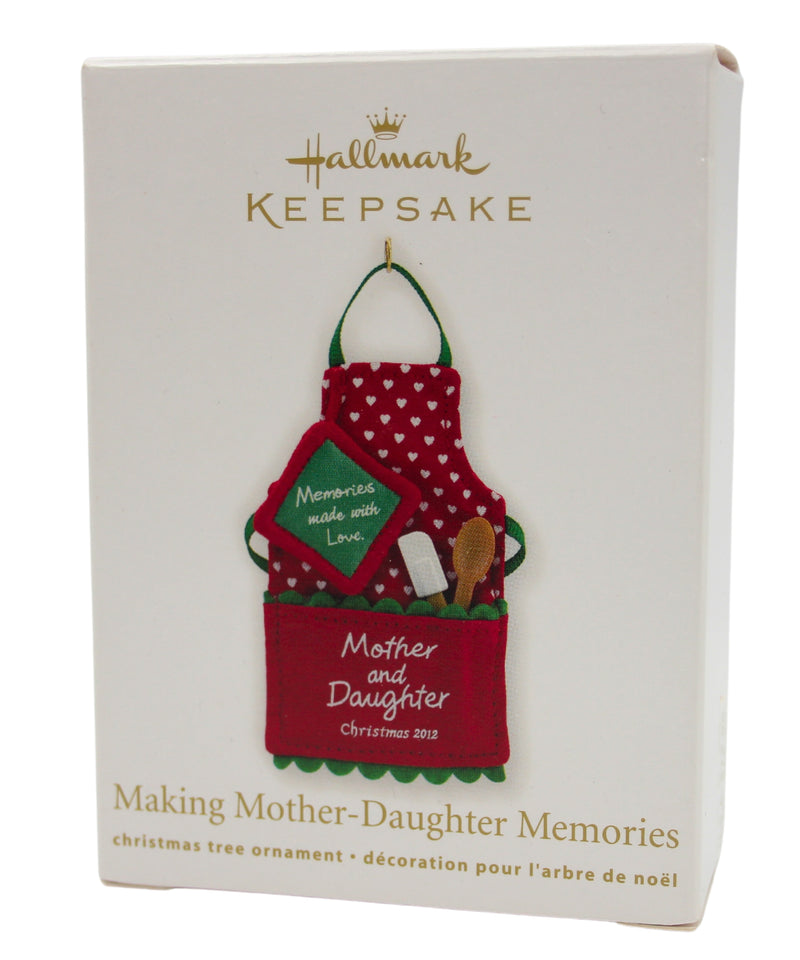 Hallmark Ornament: 2012 Making Mother-Daughter Memories | QXG4754