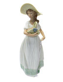 Lladró Figurine: Nao 1195 Spring Flowers